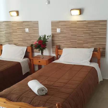 Guest house Nikolas Club Kavos